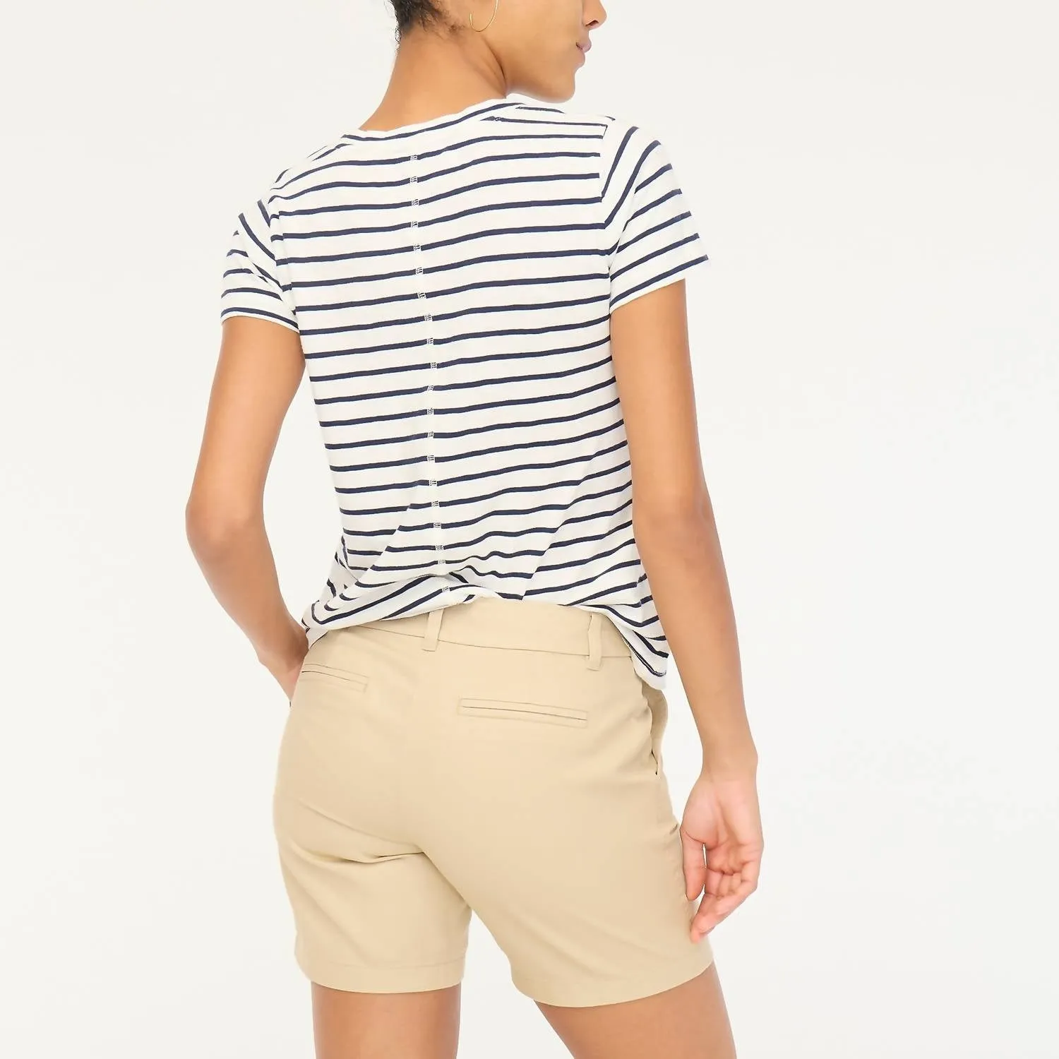 7" Classic Chino Short In Light Khaki