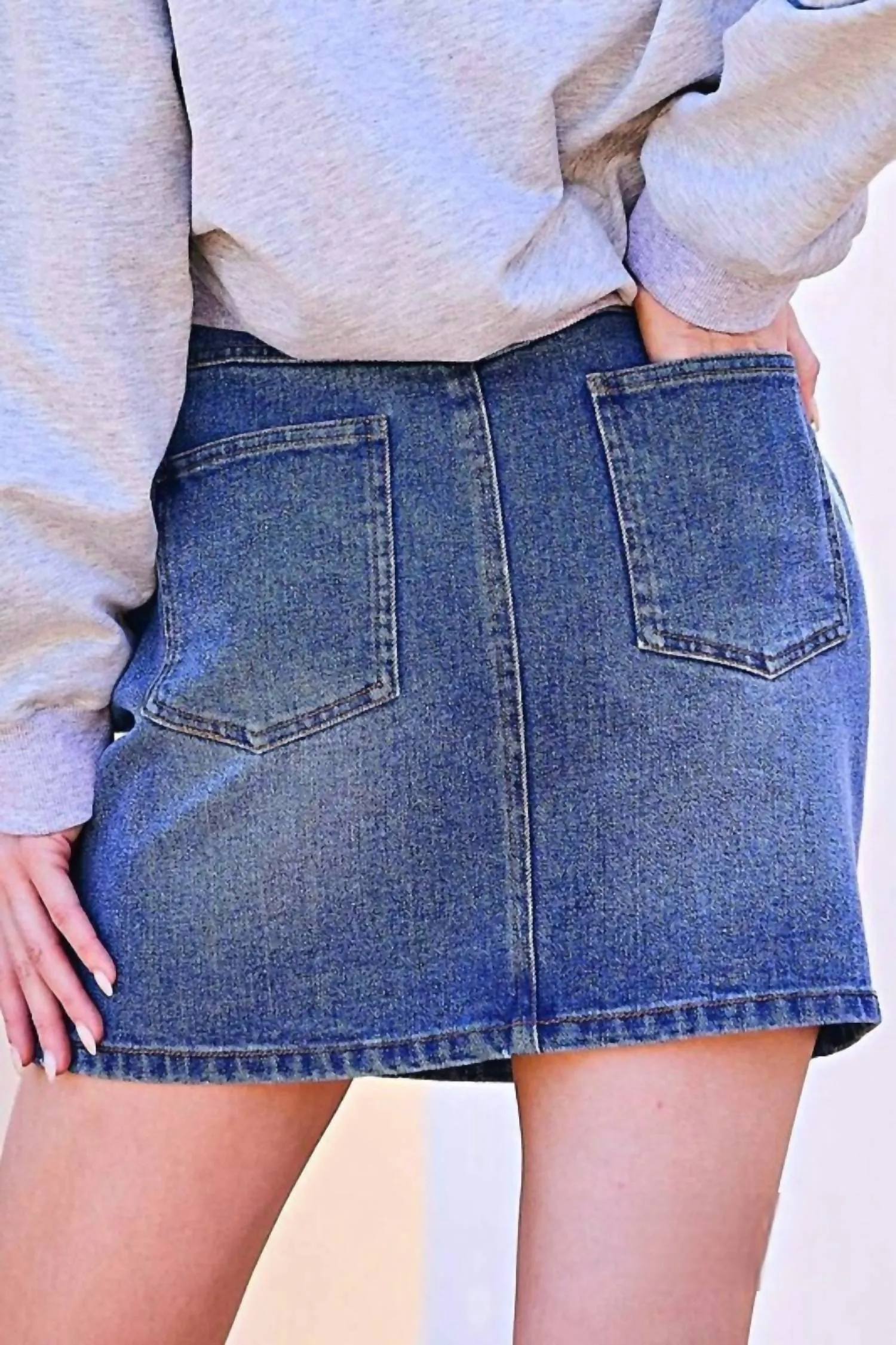Abbey Sequined Hearts Denim Mini Skirt In Medium Wash