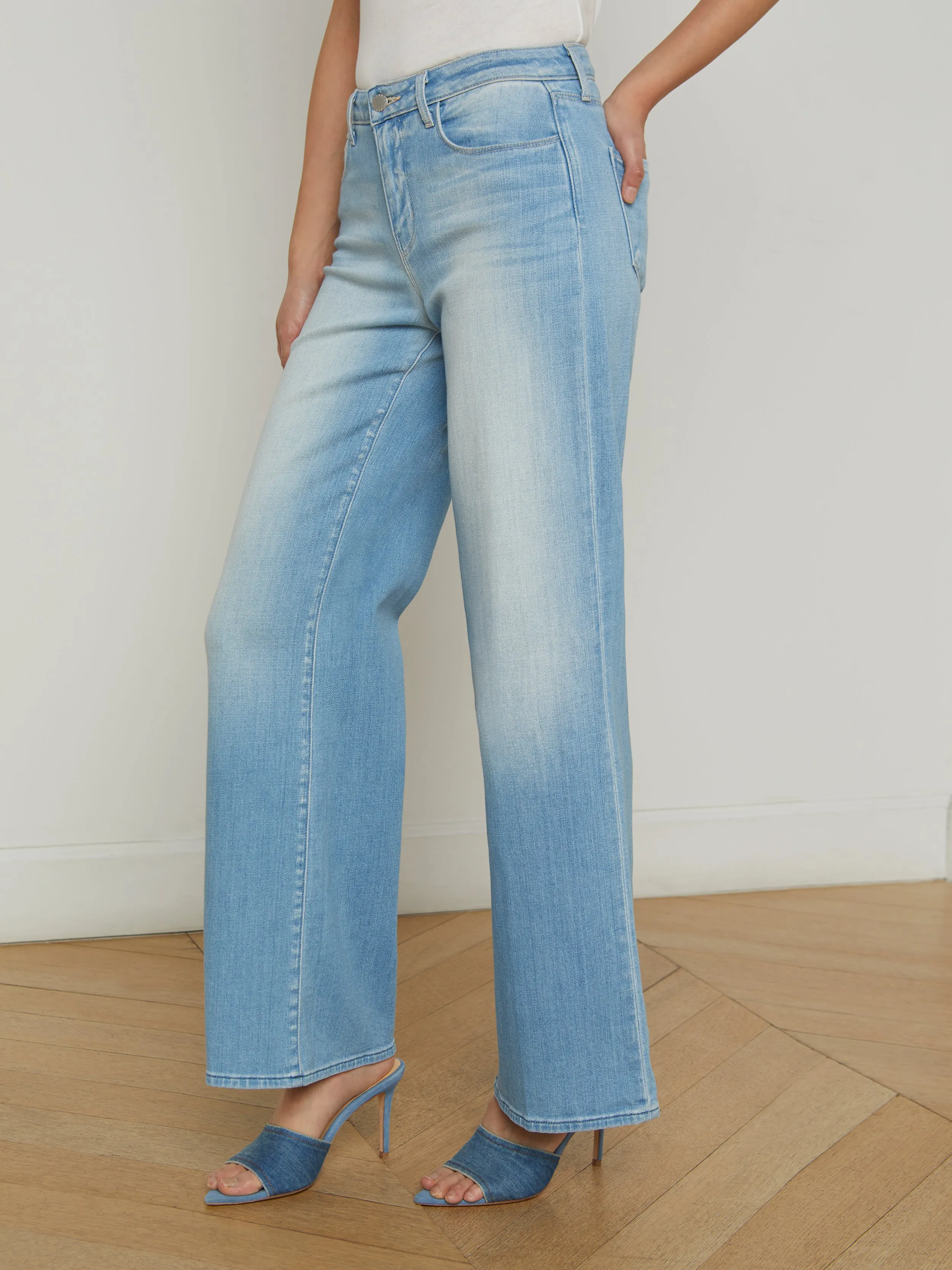 Alicent Wide-Leg Jean