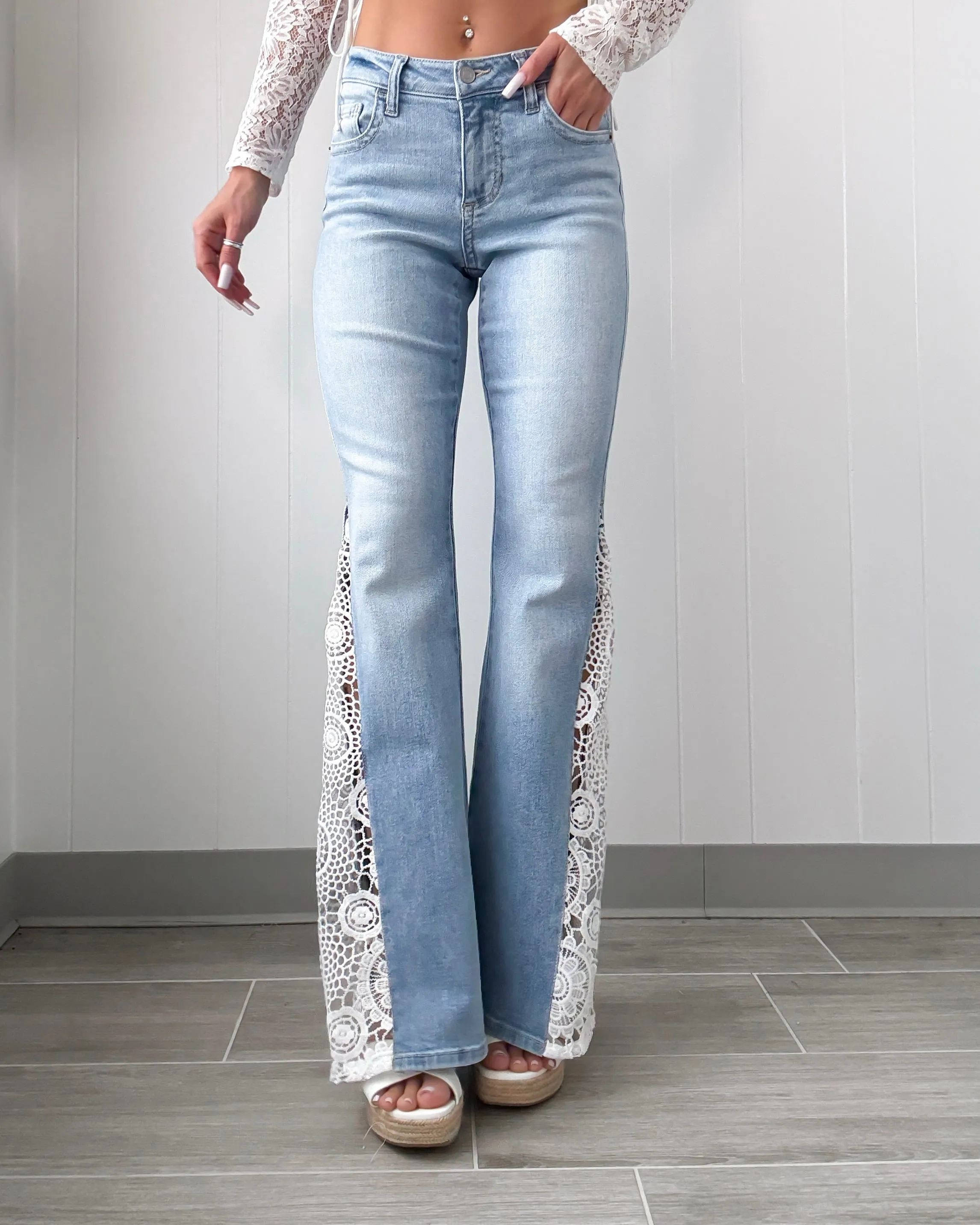 Alix Crochet Flare Jeans - Light Wash