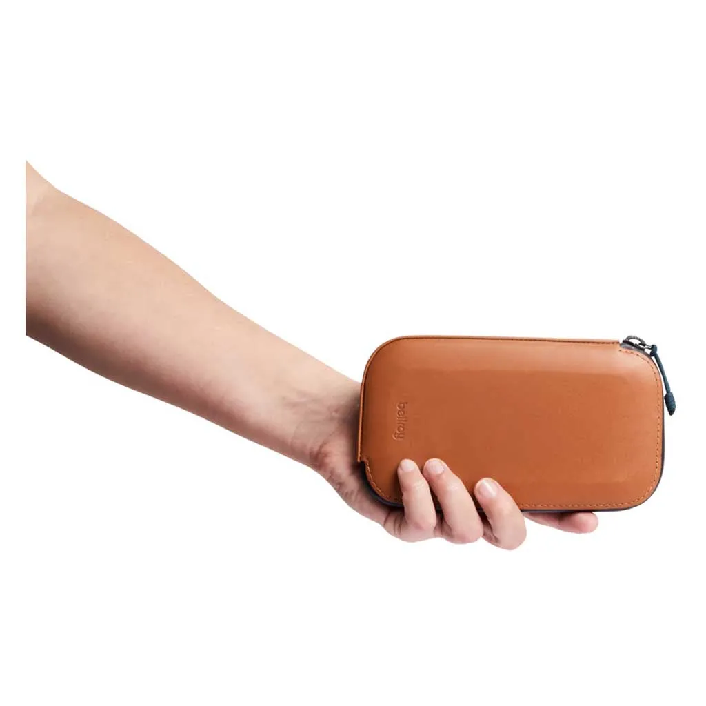 Bags Bellroy All-Conditions Phone Pocket