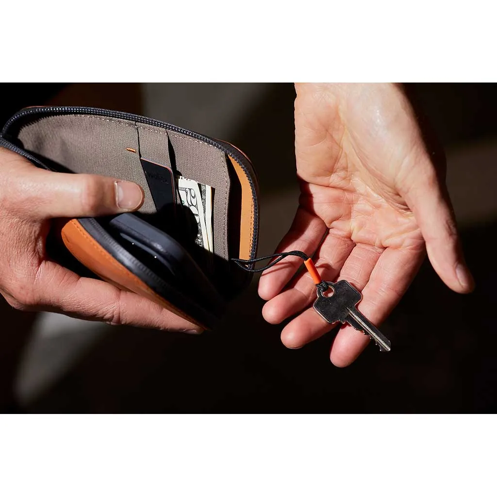 Bags Bellroy All-Conditions Phone Pocket
