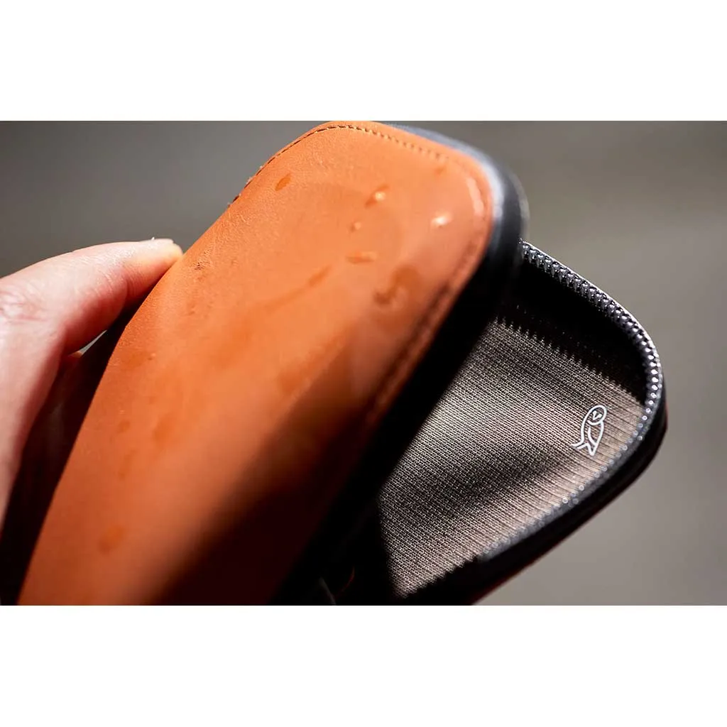 Bags Bellroy All-Conditions Phone Pocket