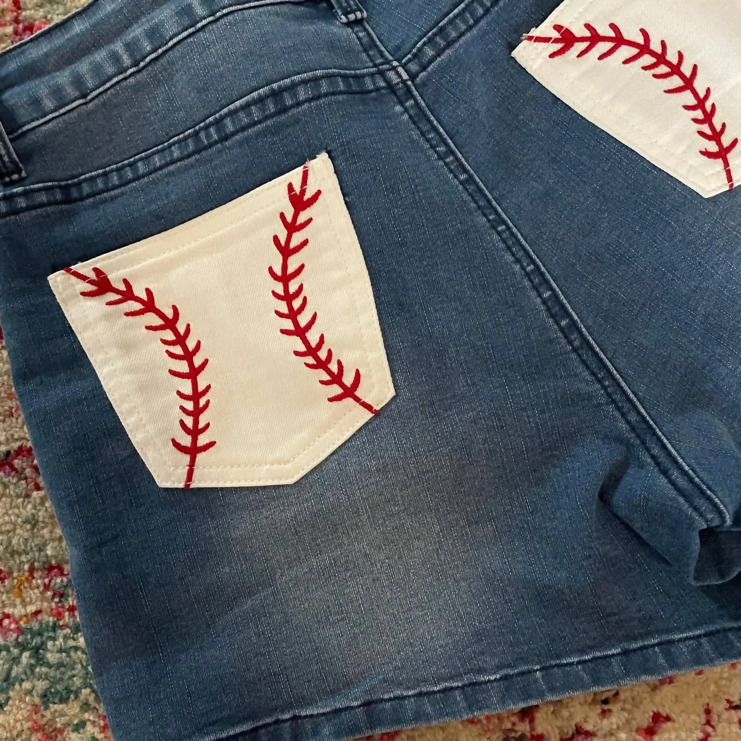 Baseball Pocket Denim Shorts In Medium Wash