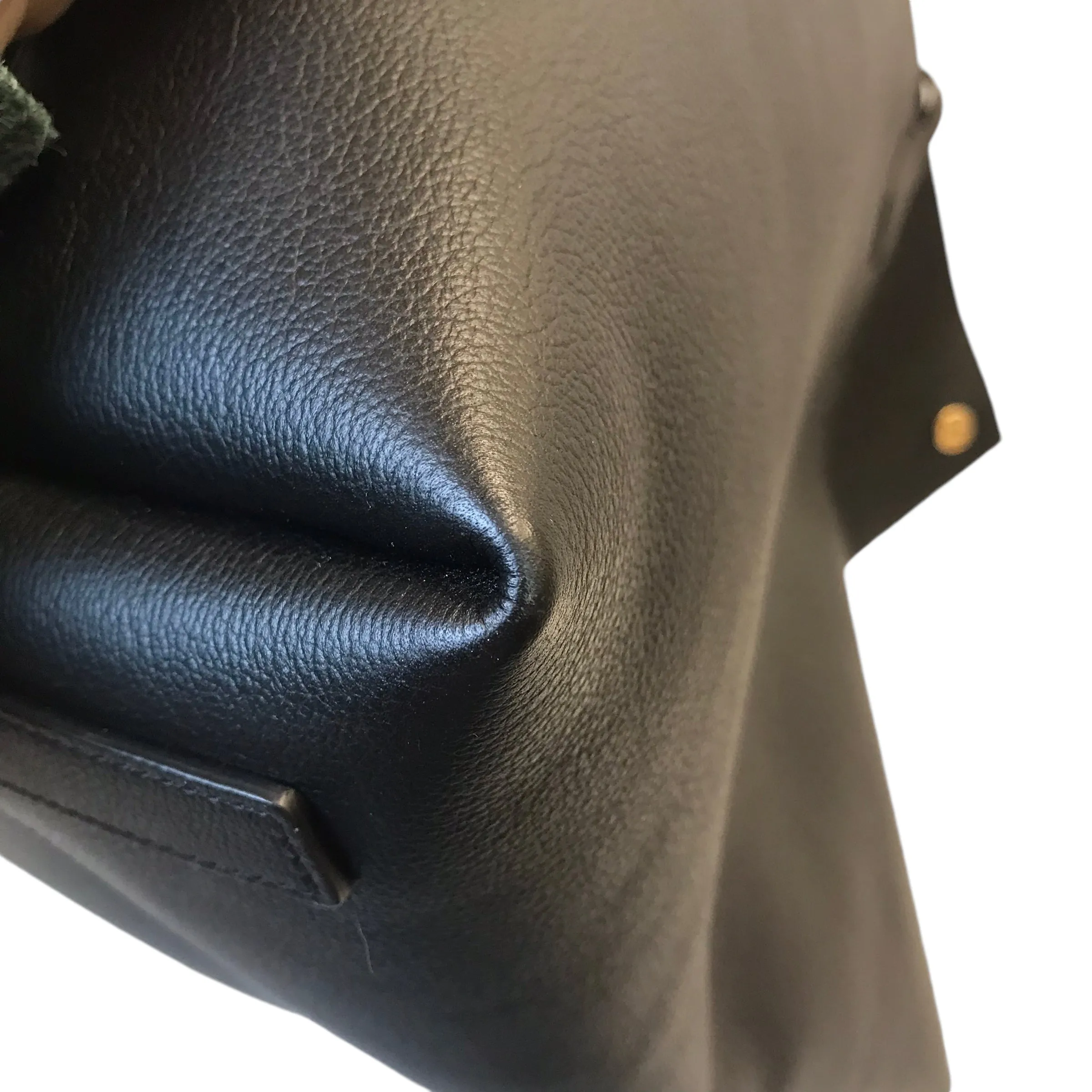 Burberry Handbags Handbag Luxury Designer By Burberry In Black, Size:Large