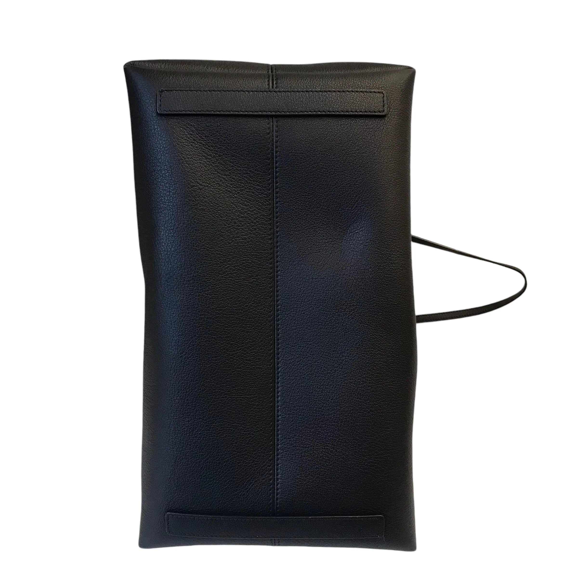 Burberry Handbags Handbag Luxury Designer By Burberry In Black, Size:Large
