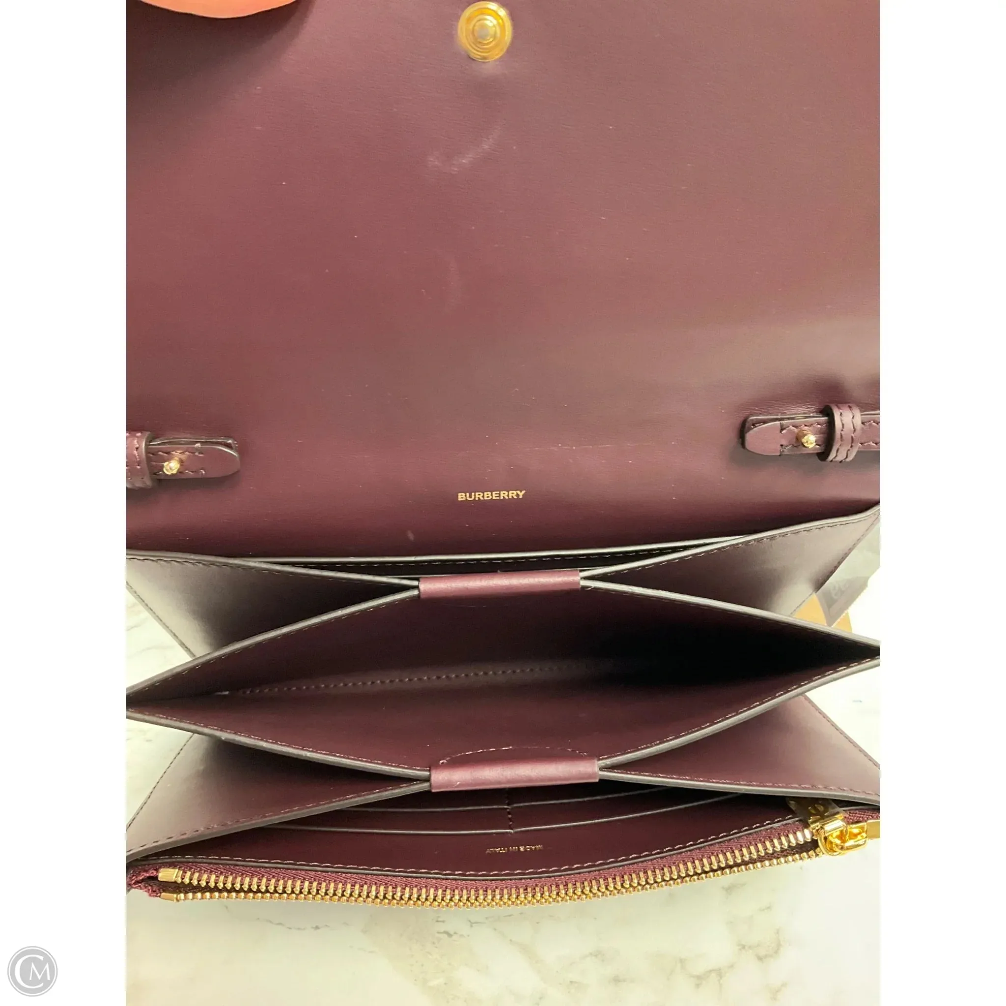 Burberry Handbags Handbag Luxury Designer By Burberry, Size: Small