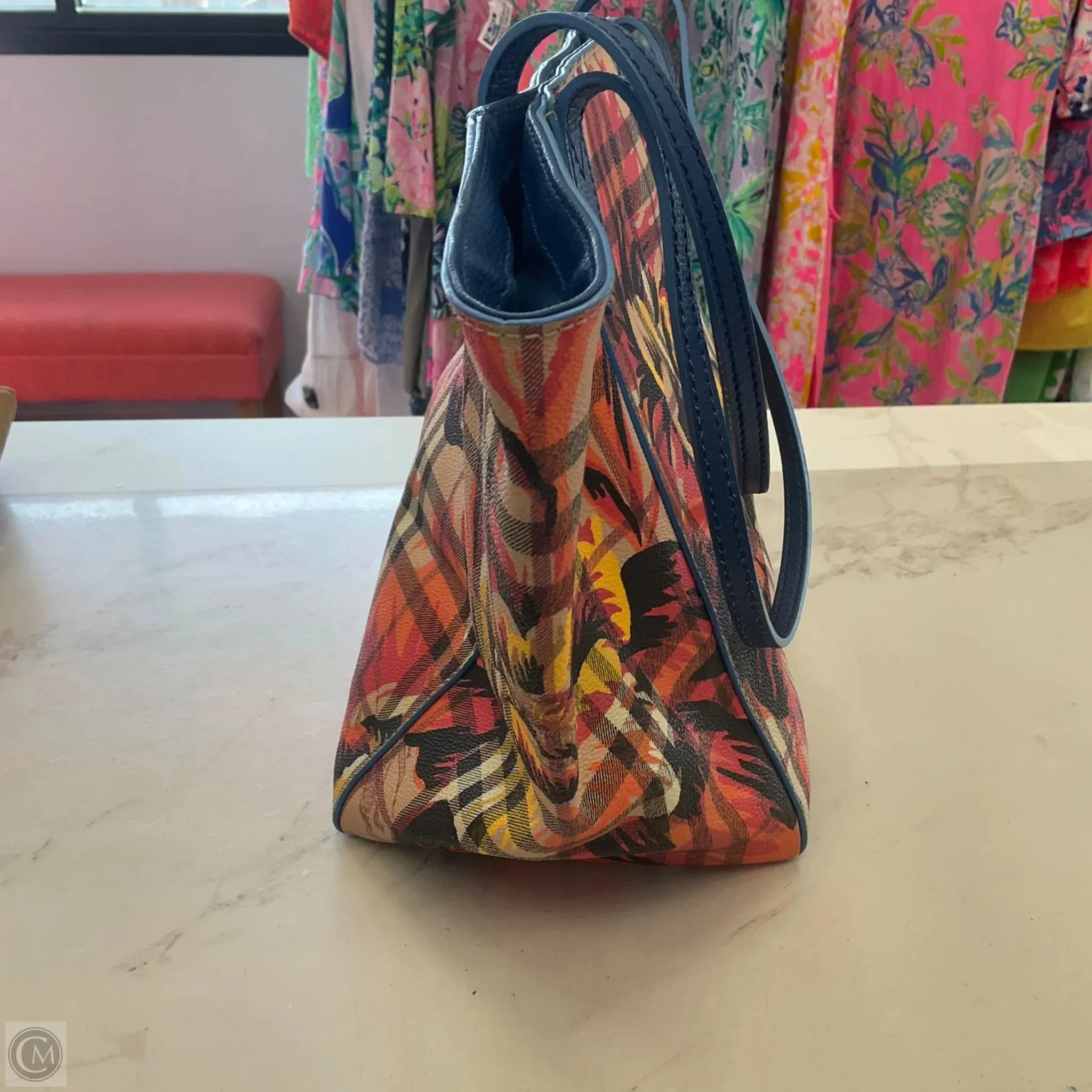 Burberry Handbags Tote Luxury Designer By Burberry, Size: Medium