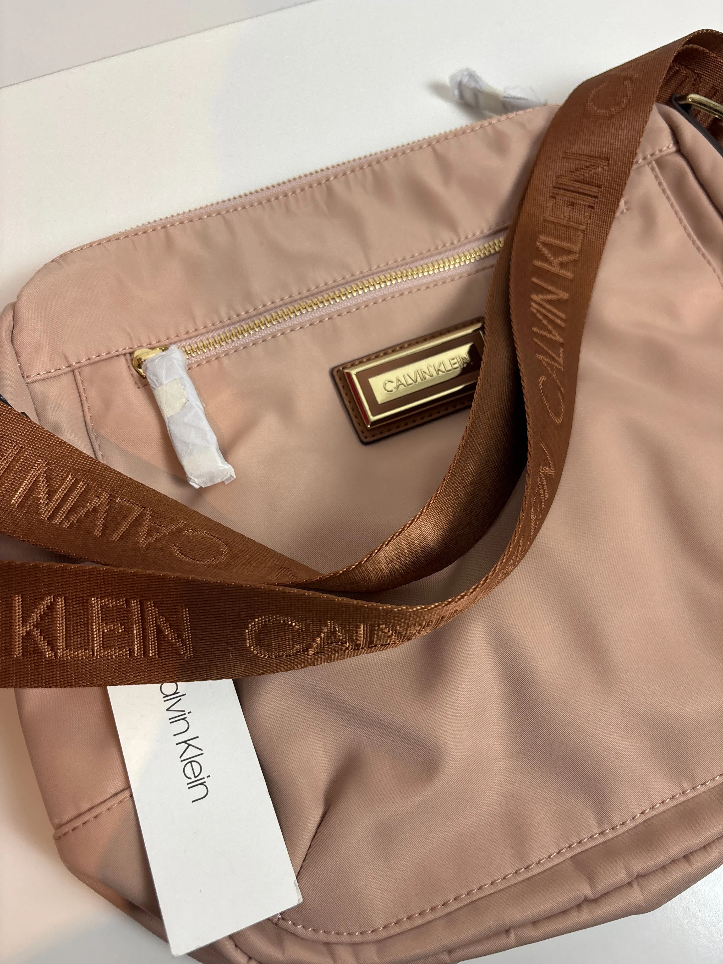 Calvin Klein Handbags Crossbody By Calvin Klein, Size: Large