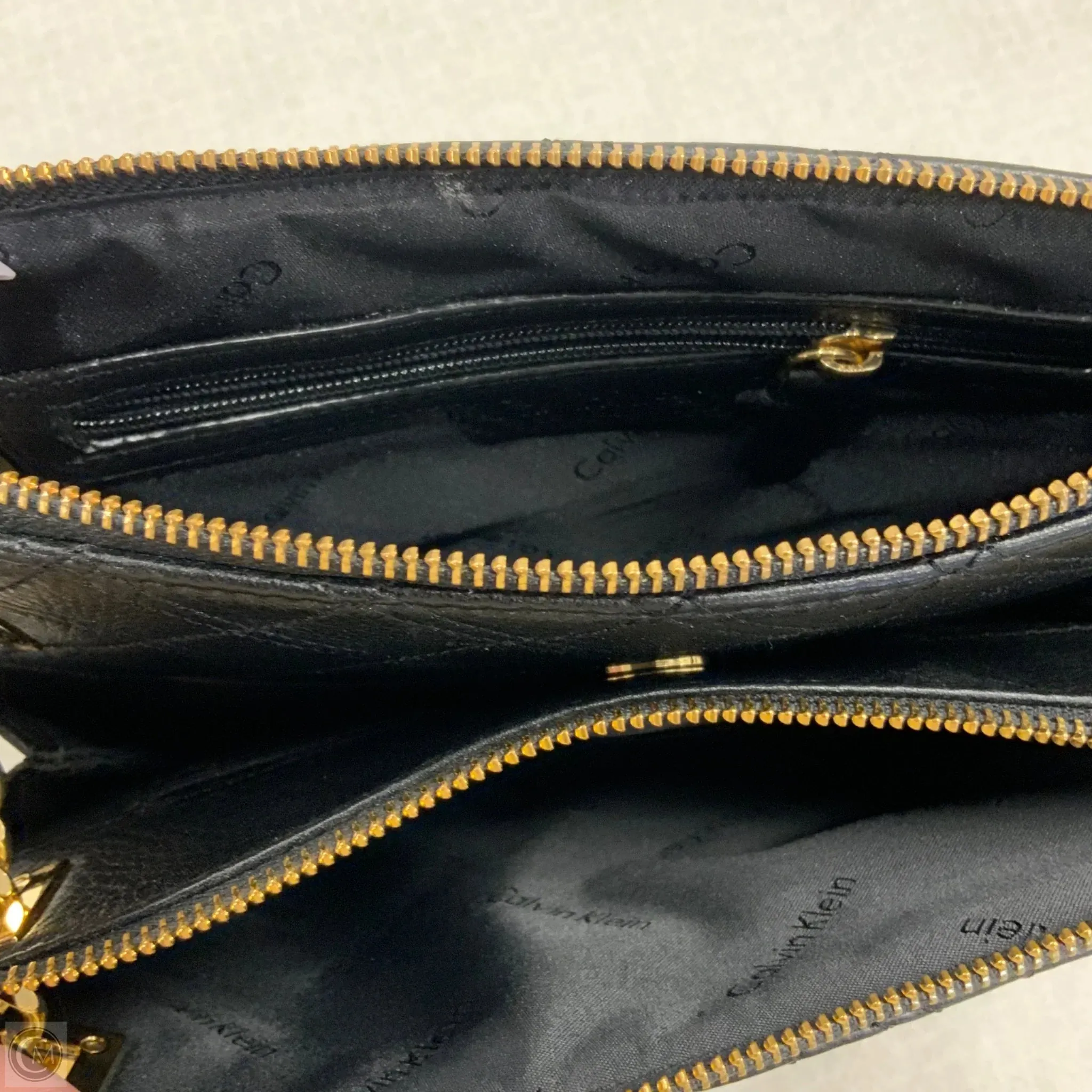 Calvin Klein Handbags Crossbody Leather By Calvin Klein, Size: Medium