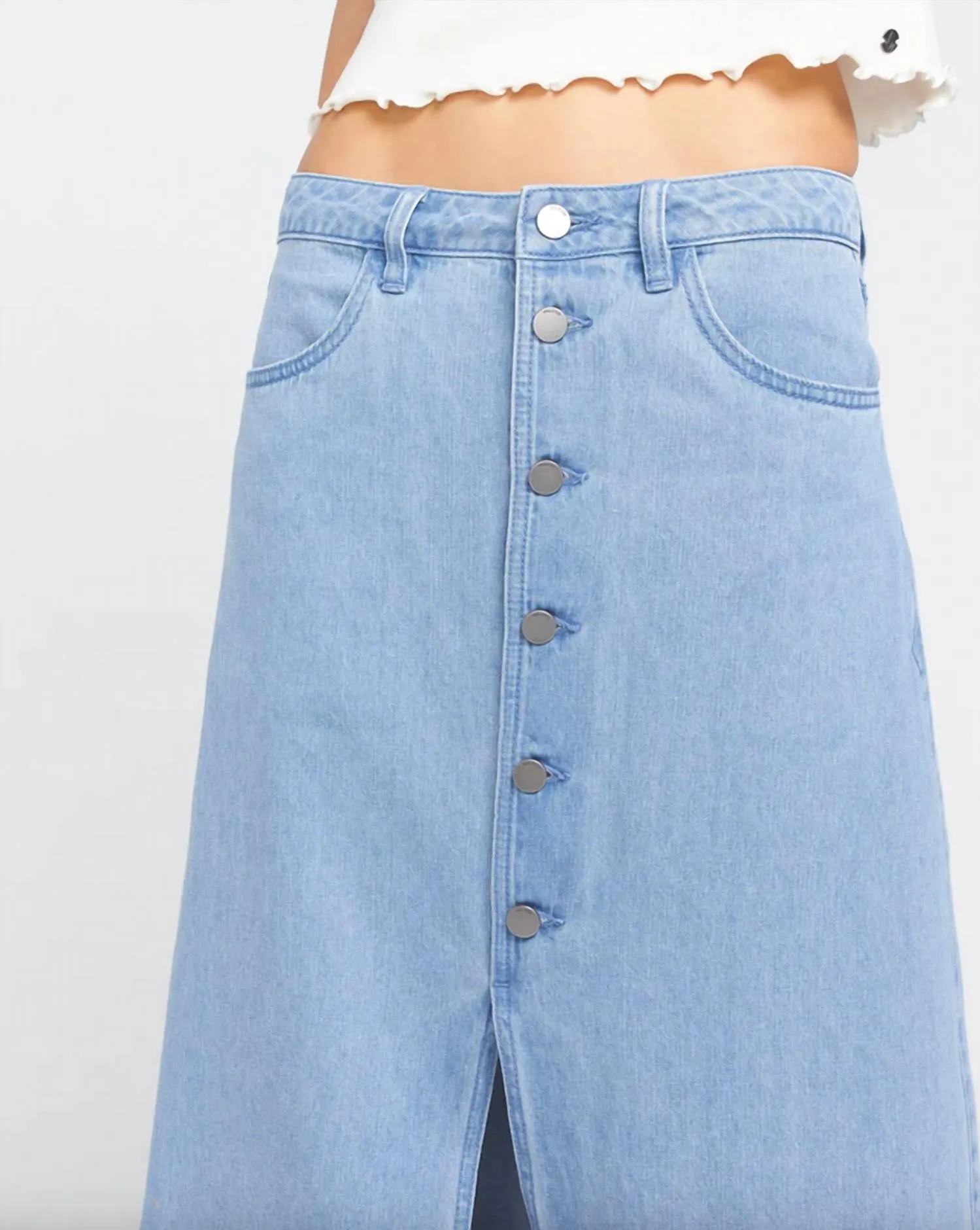 Chill Trap Skirt In China Blue