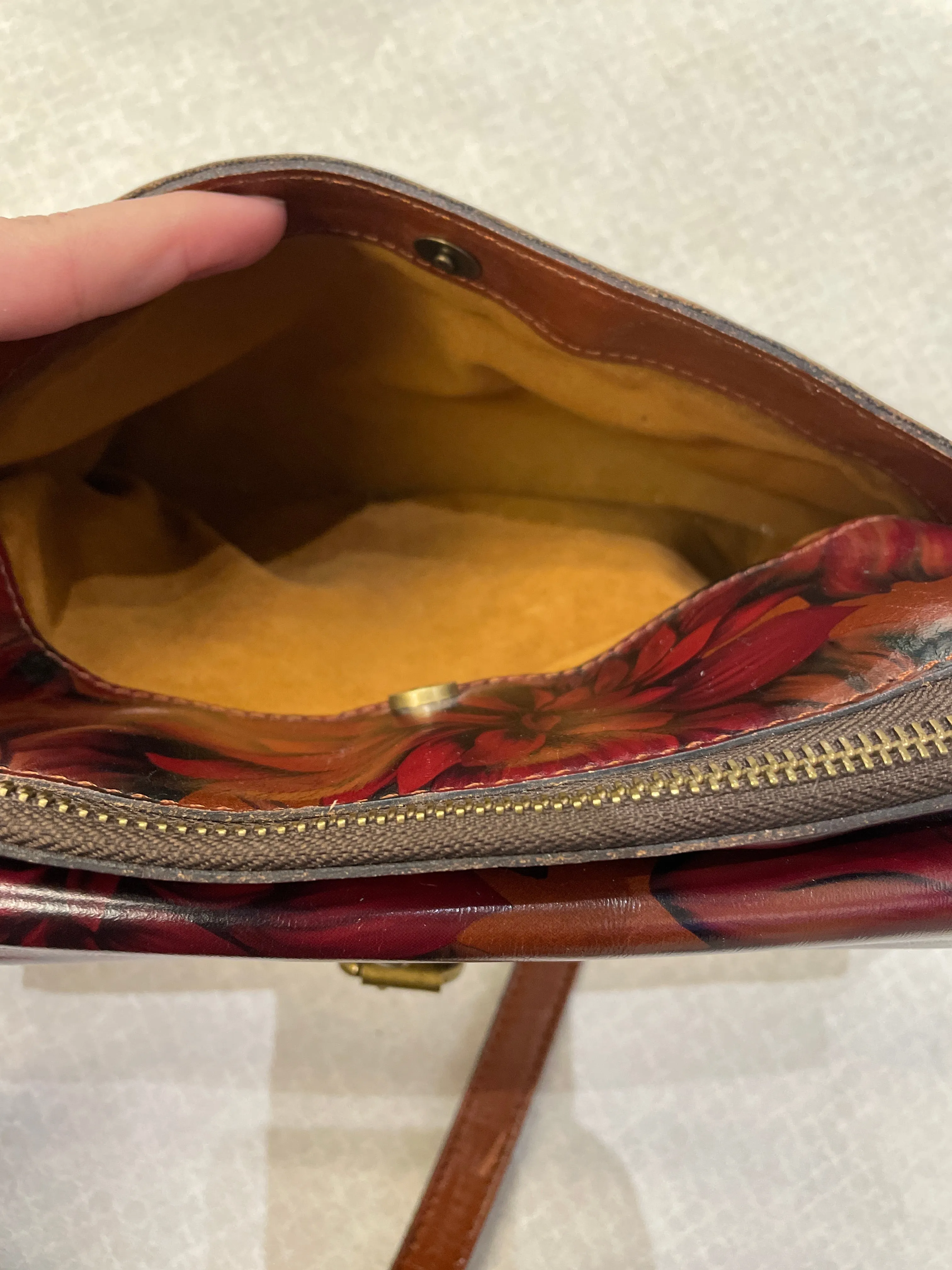 Crossbody Designer By Patricia Nash, Size: Medium patricia nash