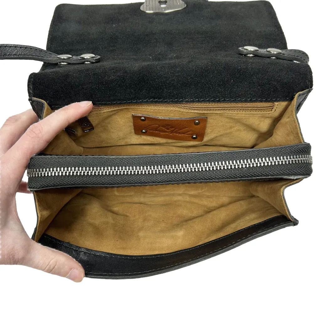 Crossbody Designer By Patricia Nash  Size: Medium patricia nash