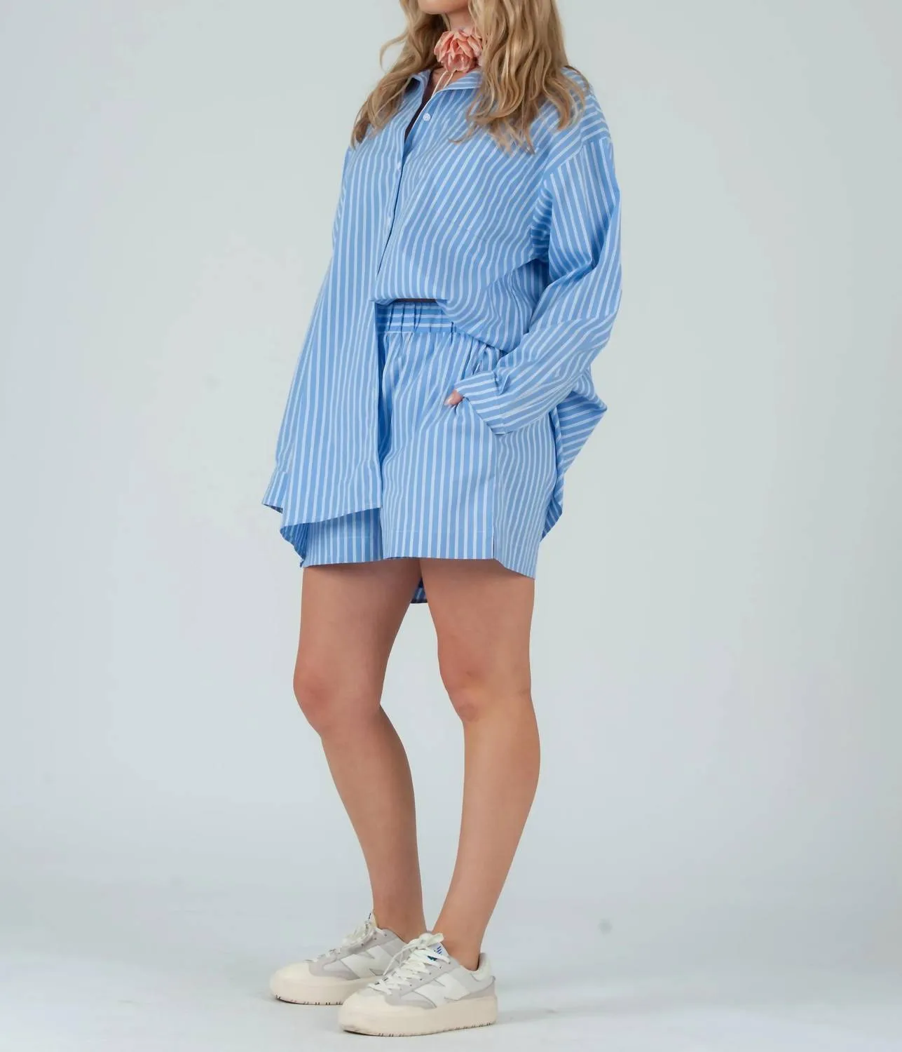 Evie Striped Pull-On Shorts In Cloud