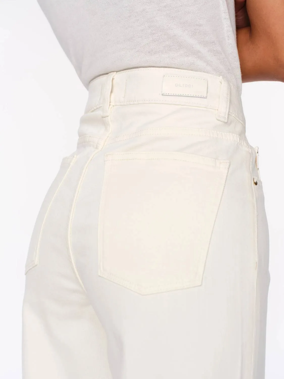 Hepburn Wide Leg High Rise Vintage 31" Jeans In Eggshell