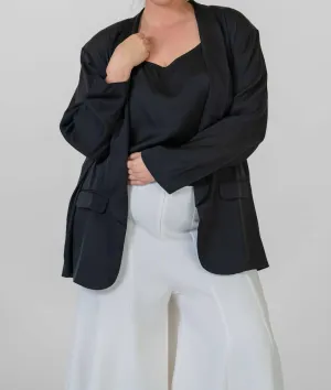 La Blazer - Plus In Black