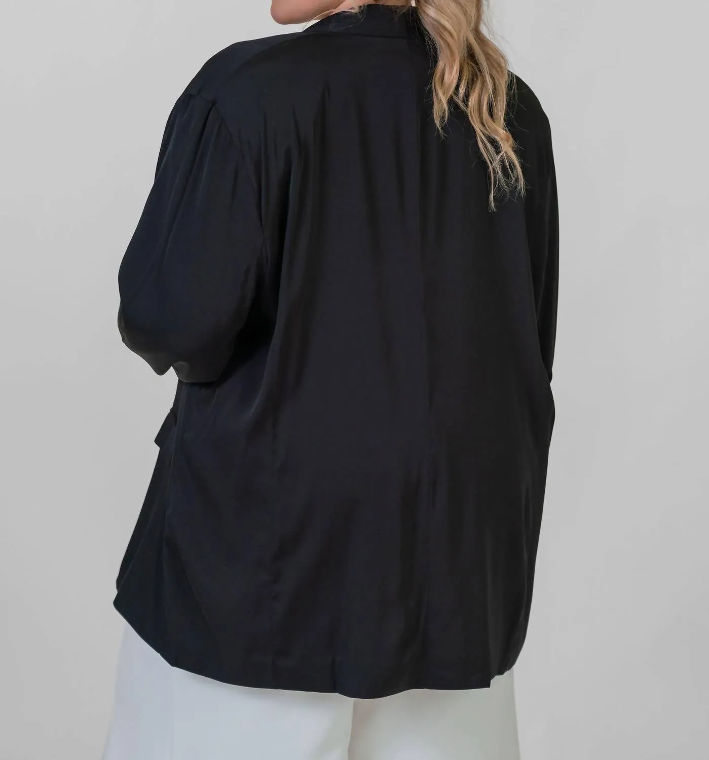 La Blazer - Plus In Black