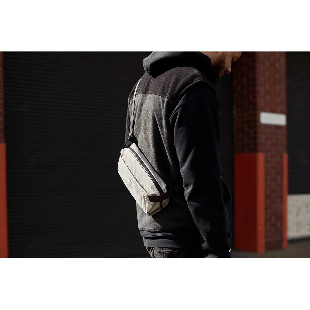 Lite Sling Bellroy Bags