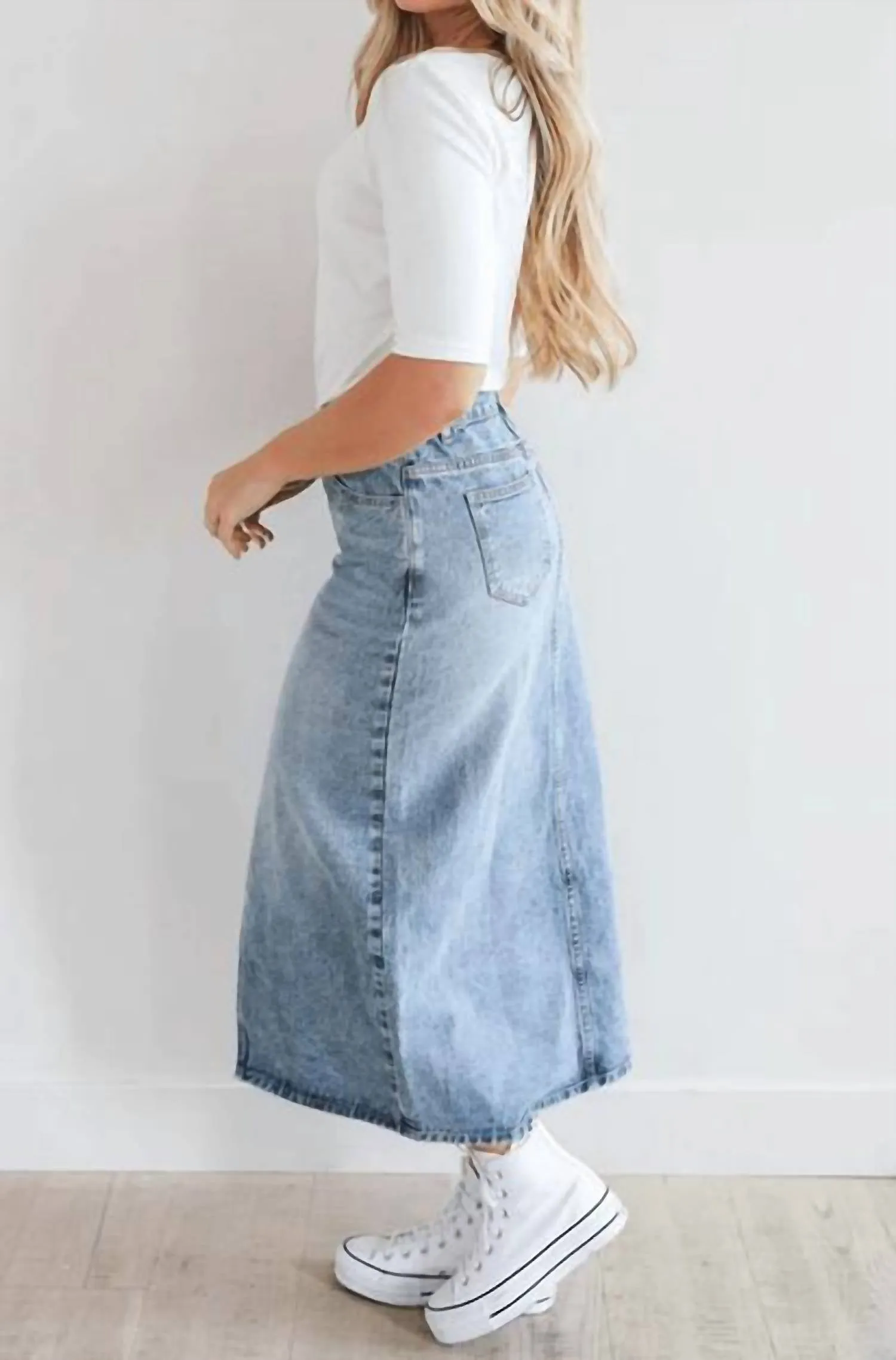 Maxi Denim Skirt In Medium Wash