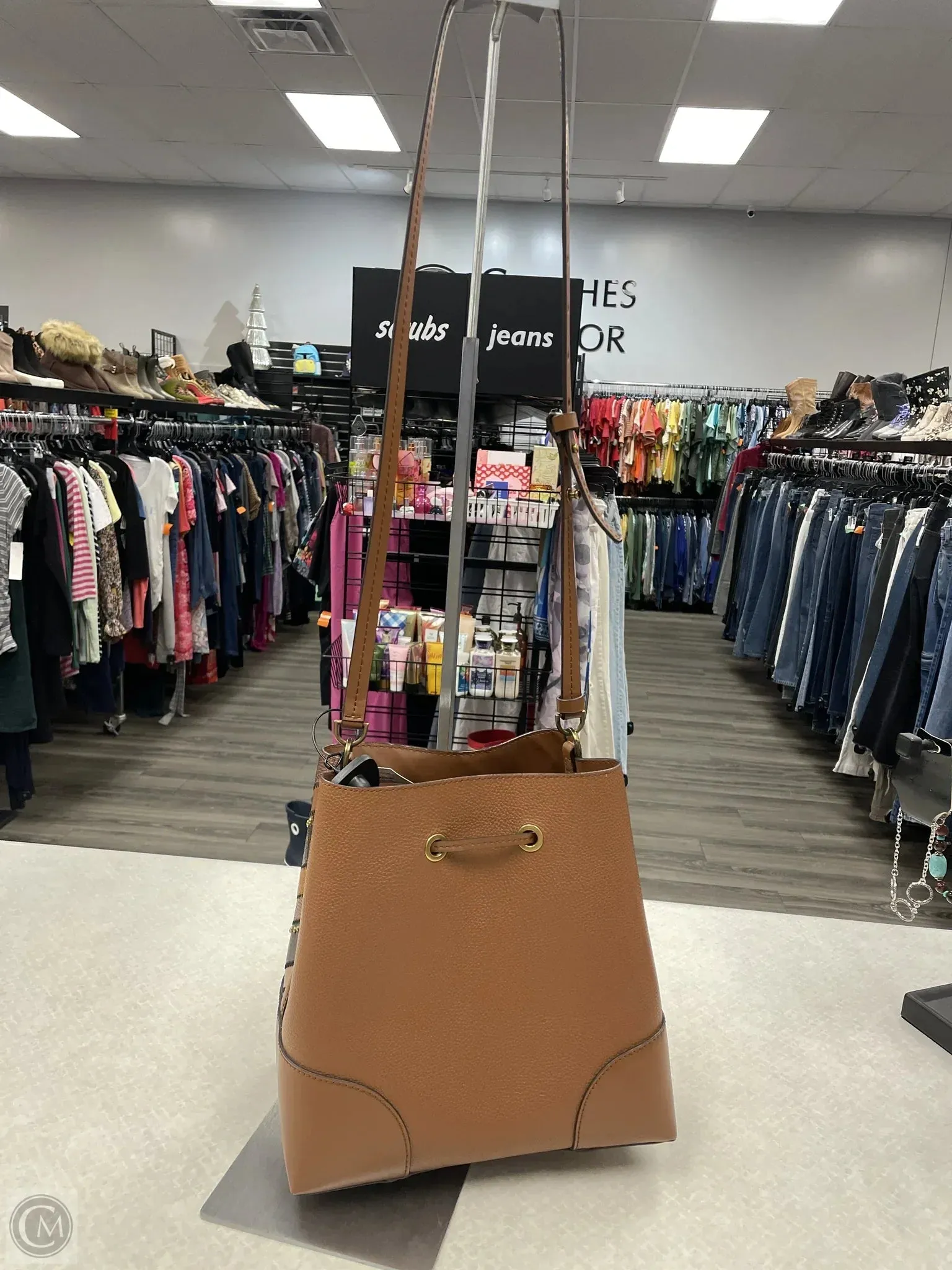 Michael Kors Bags Crossbody Designer By Michael Kors, Size: Medium