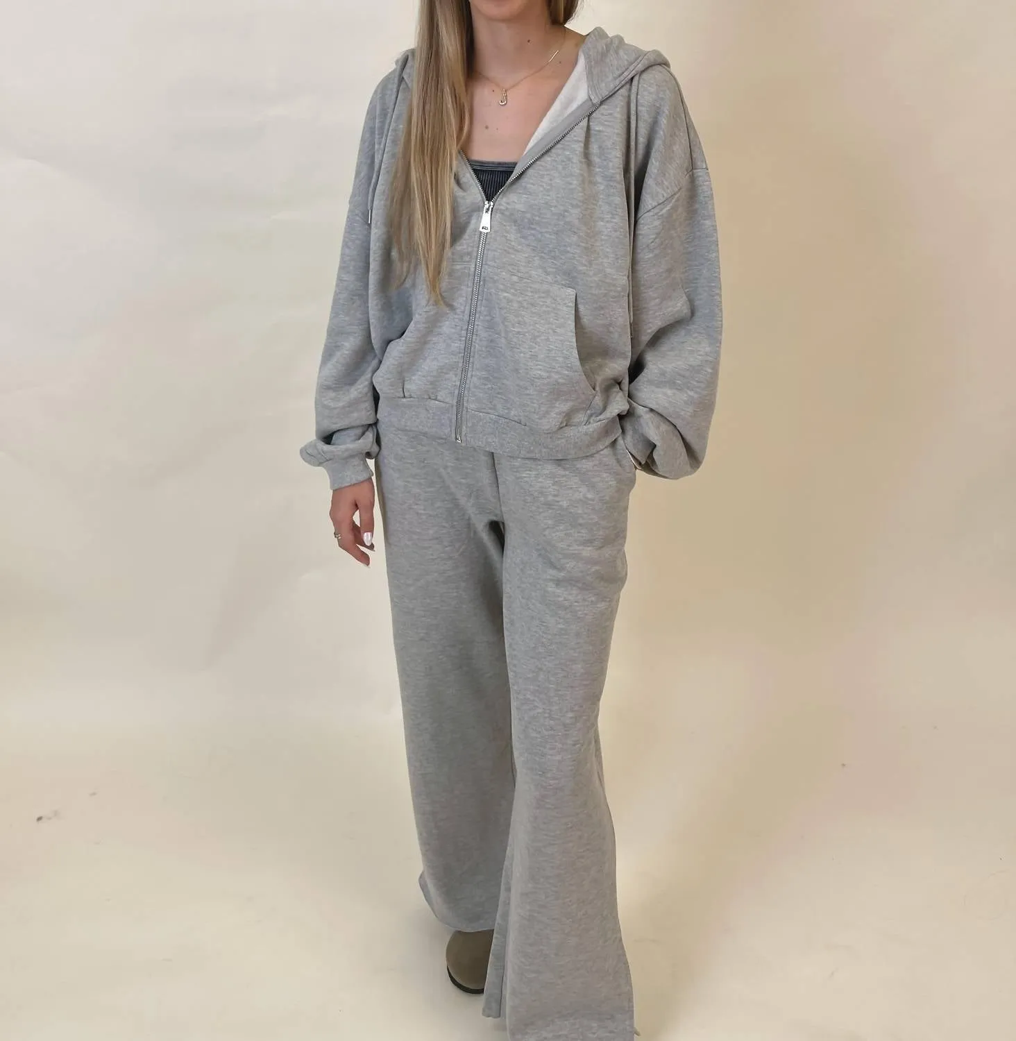 Natalie Oversized Hoodie In Grey