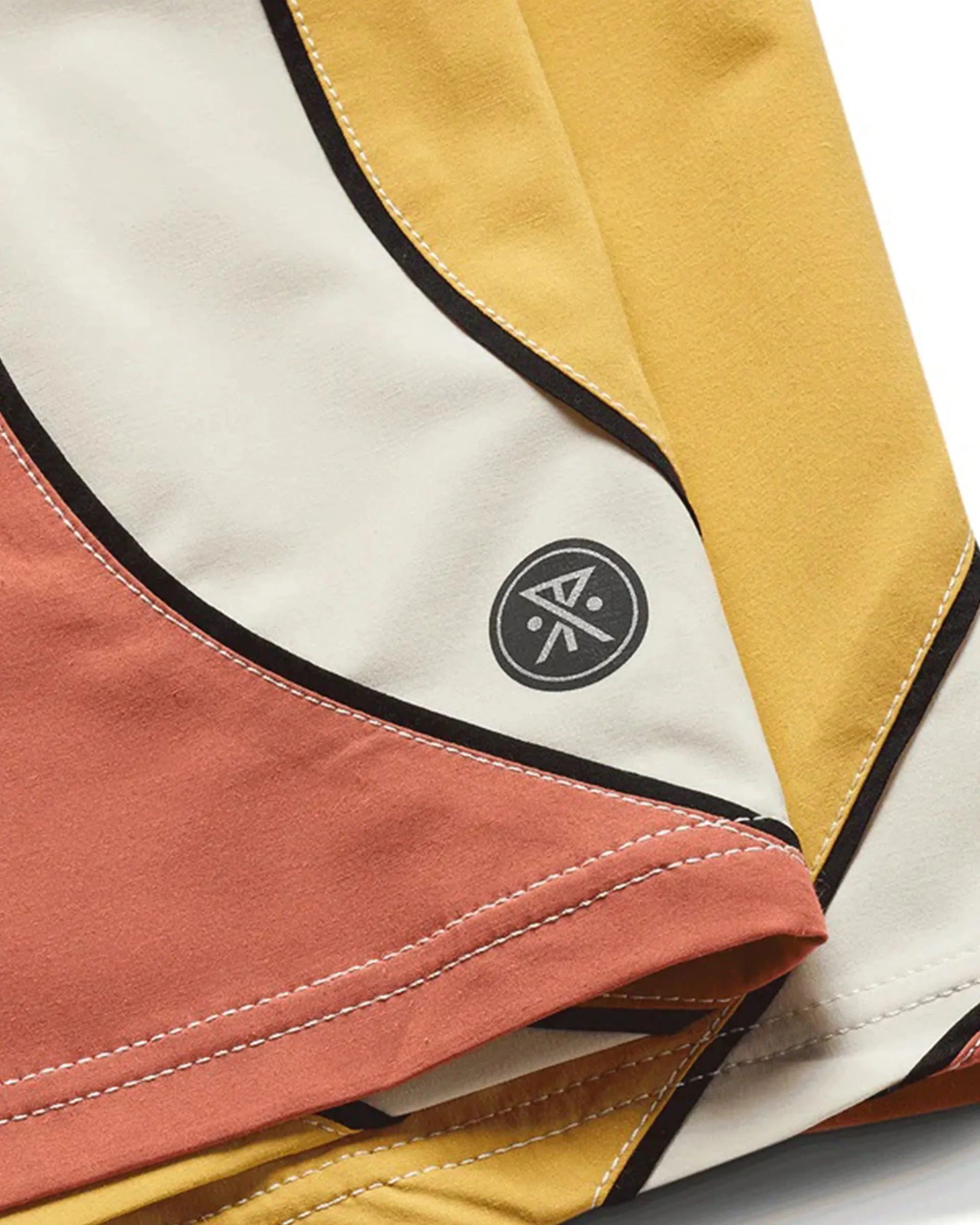 Passage Y2K Boardshorts 17"