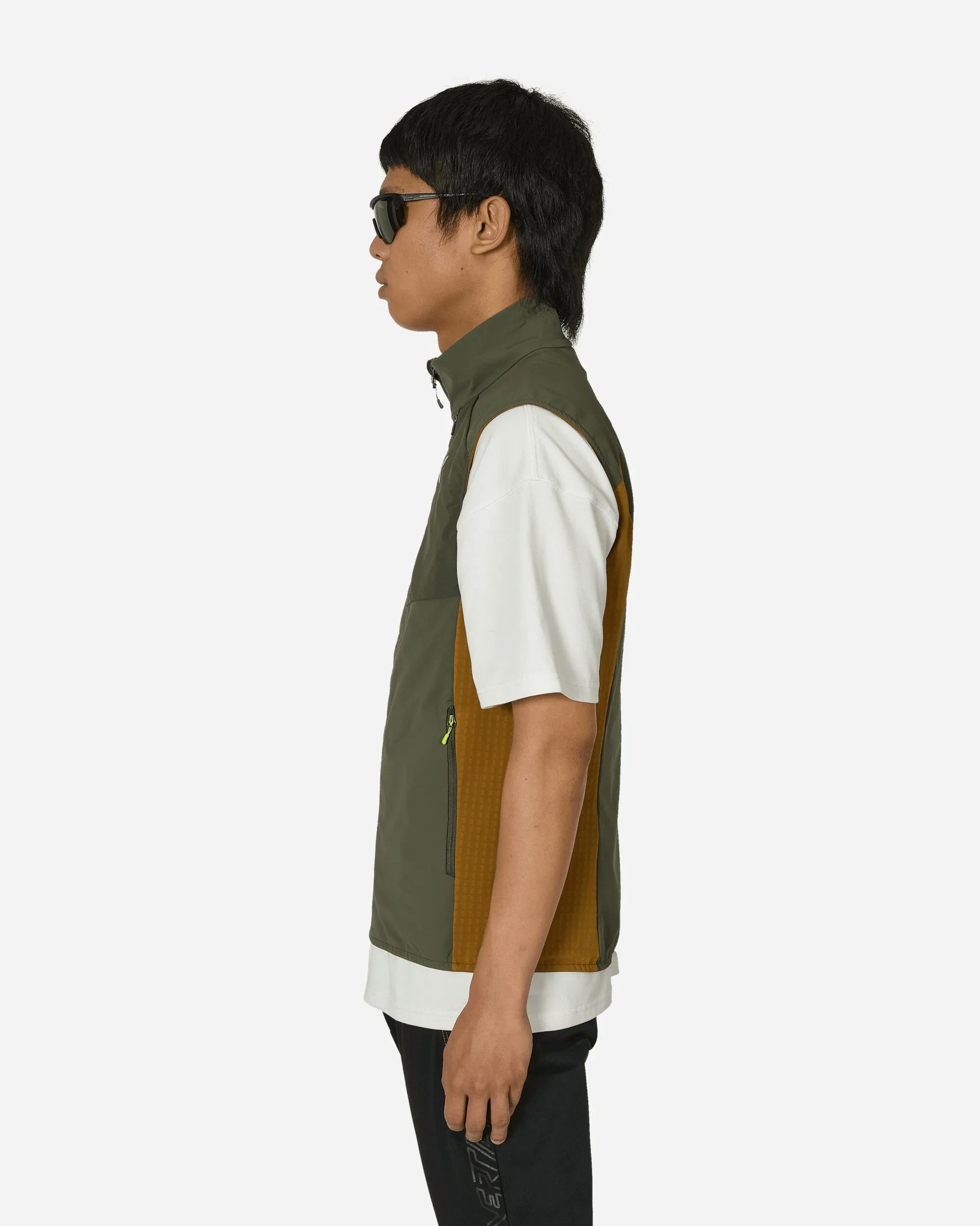Peak Vest Sage Green / Bronze Brown