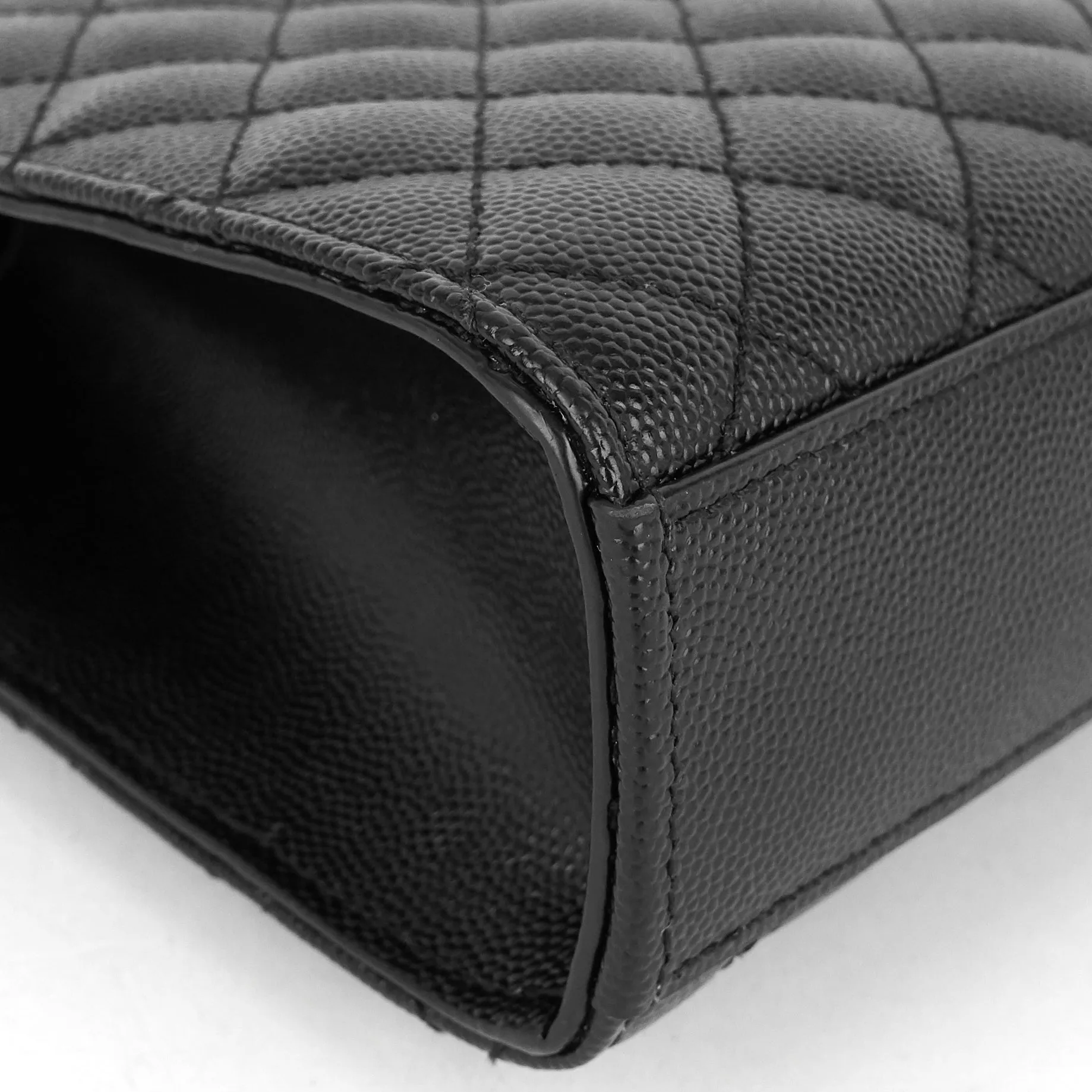 Saint Laurent Bags Envelope Medium Grain de Poudre Matelassé Calfskin Shoulder Bag