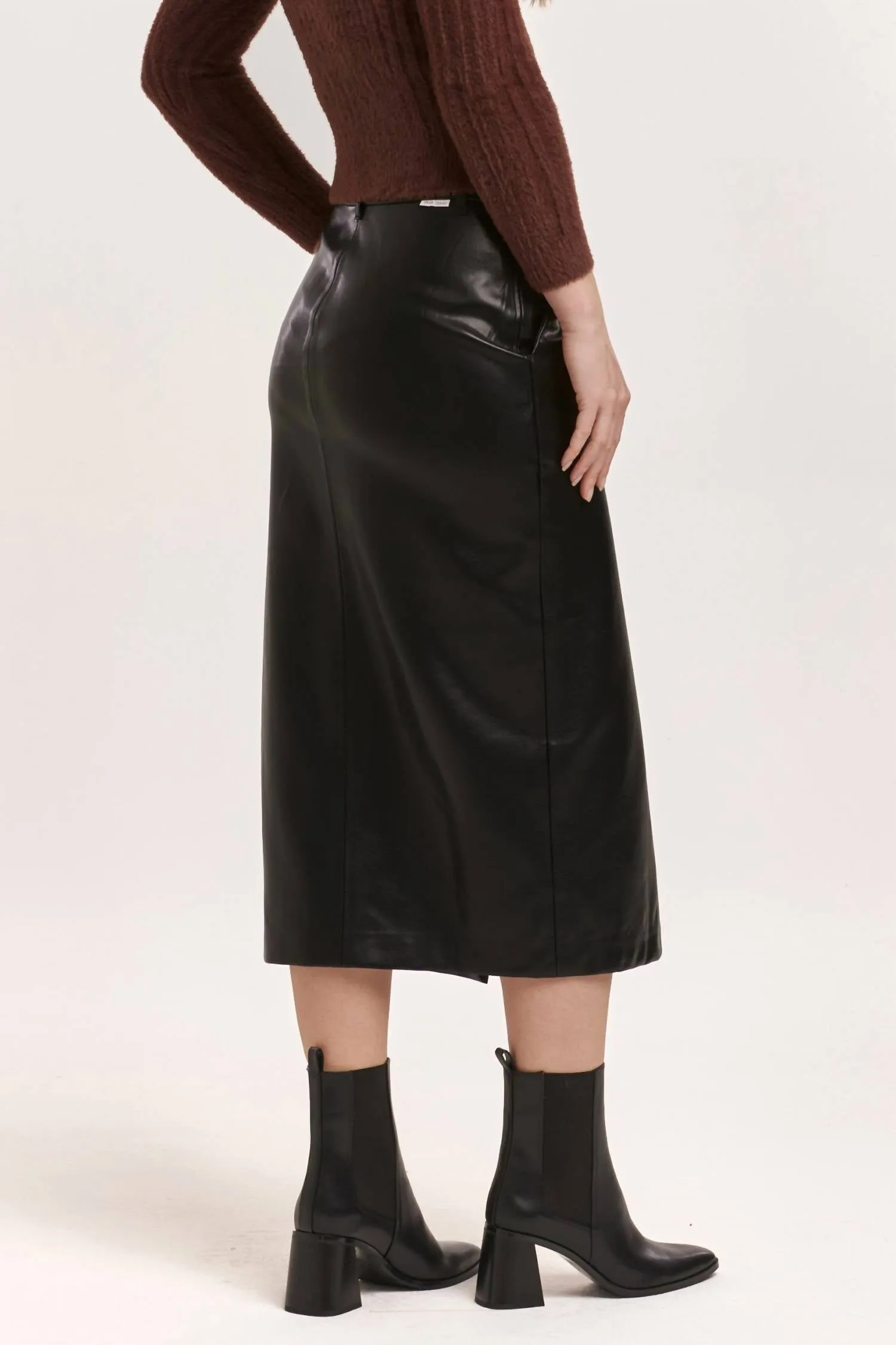 Sia Ballerina Length Skirt In Black