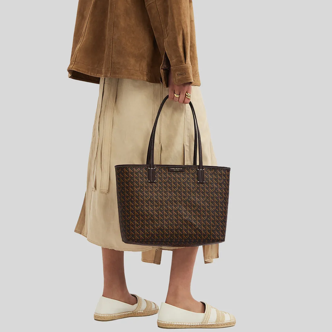 Tory Burch Bags TORY BURCH Small Ever Ready Zip Tote Walnut 147748