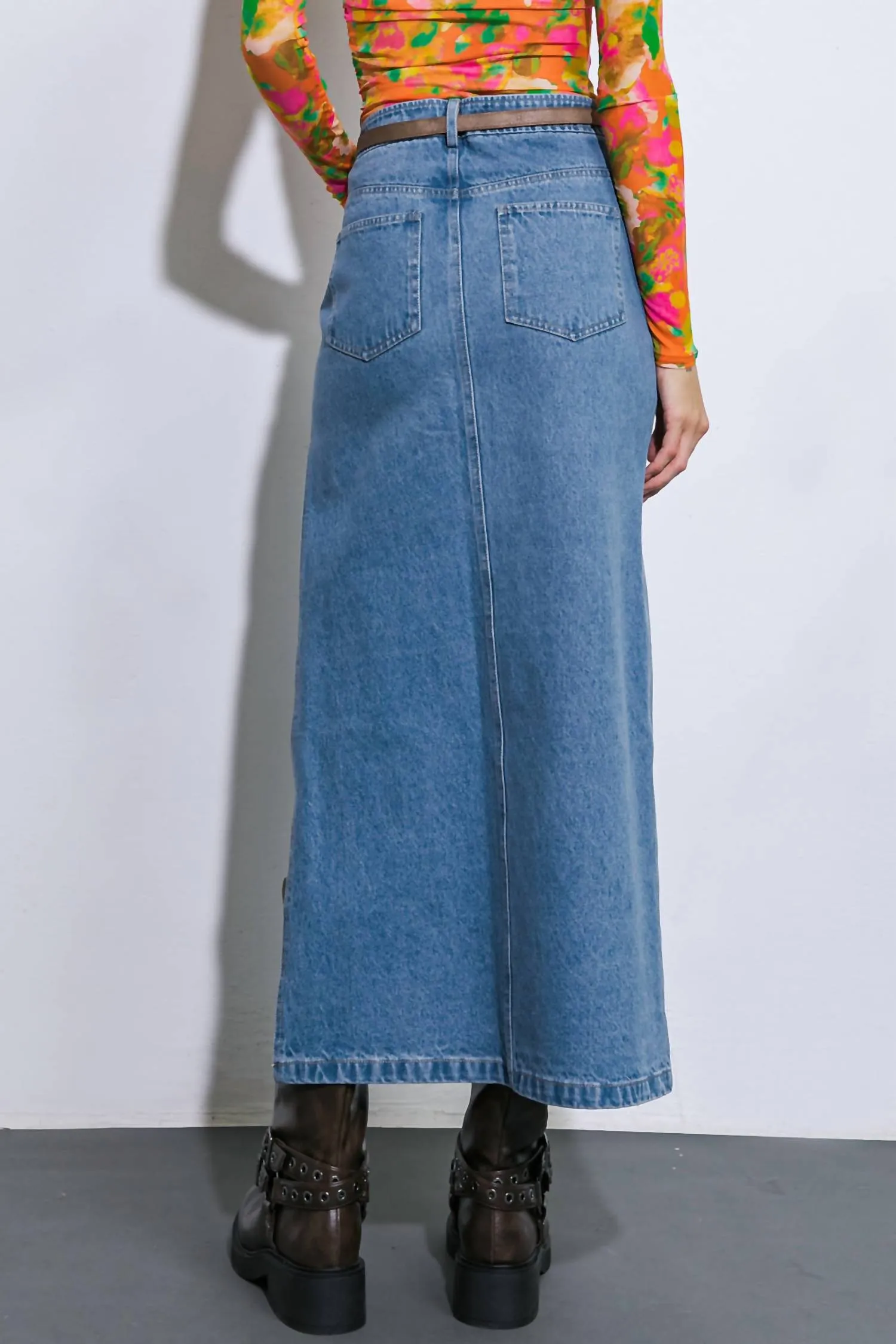 Up To Here Denim Skirt In Blue