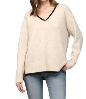 V-Neck Sweater In Oatmeal/black