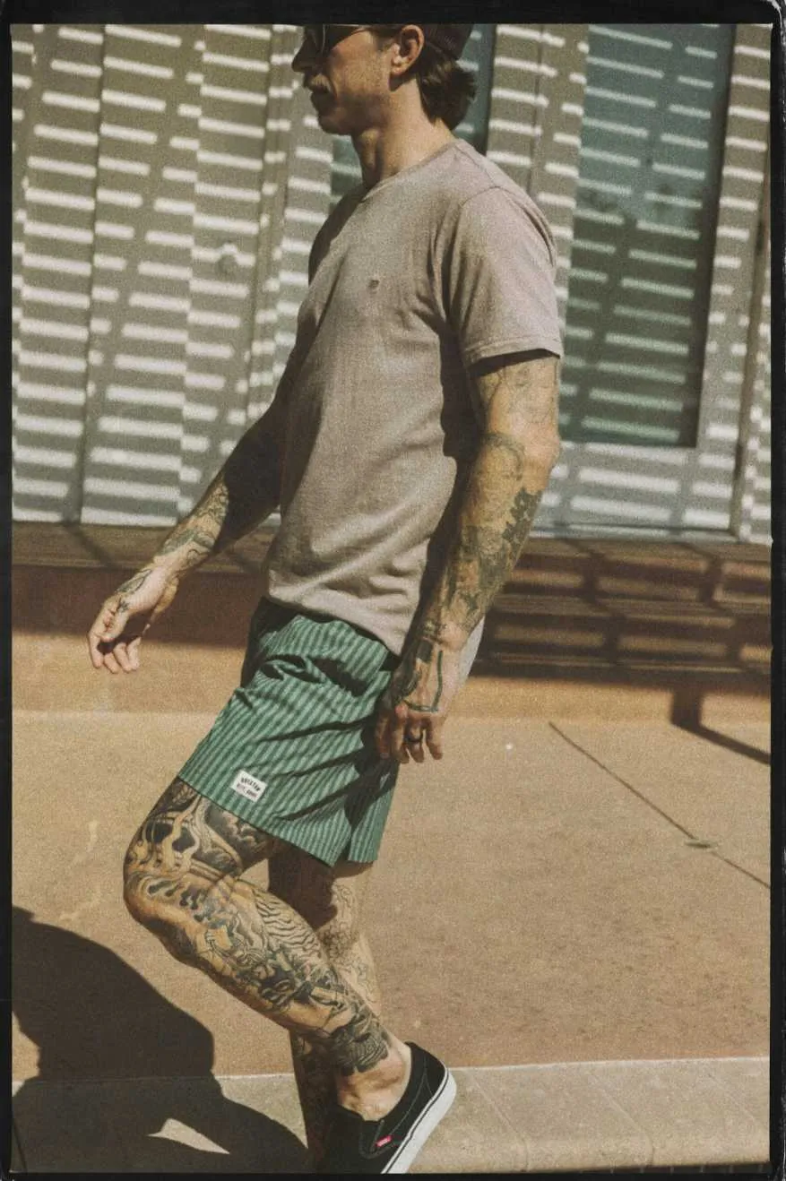 Voyage 18" Shorts - Trekking Green Herringbone