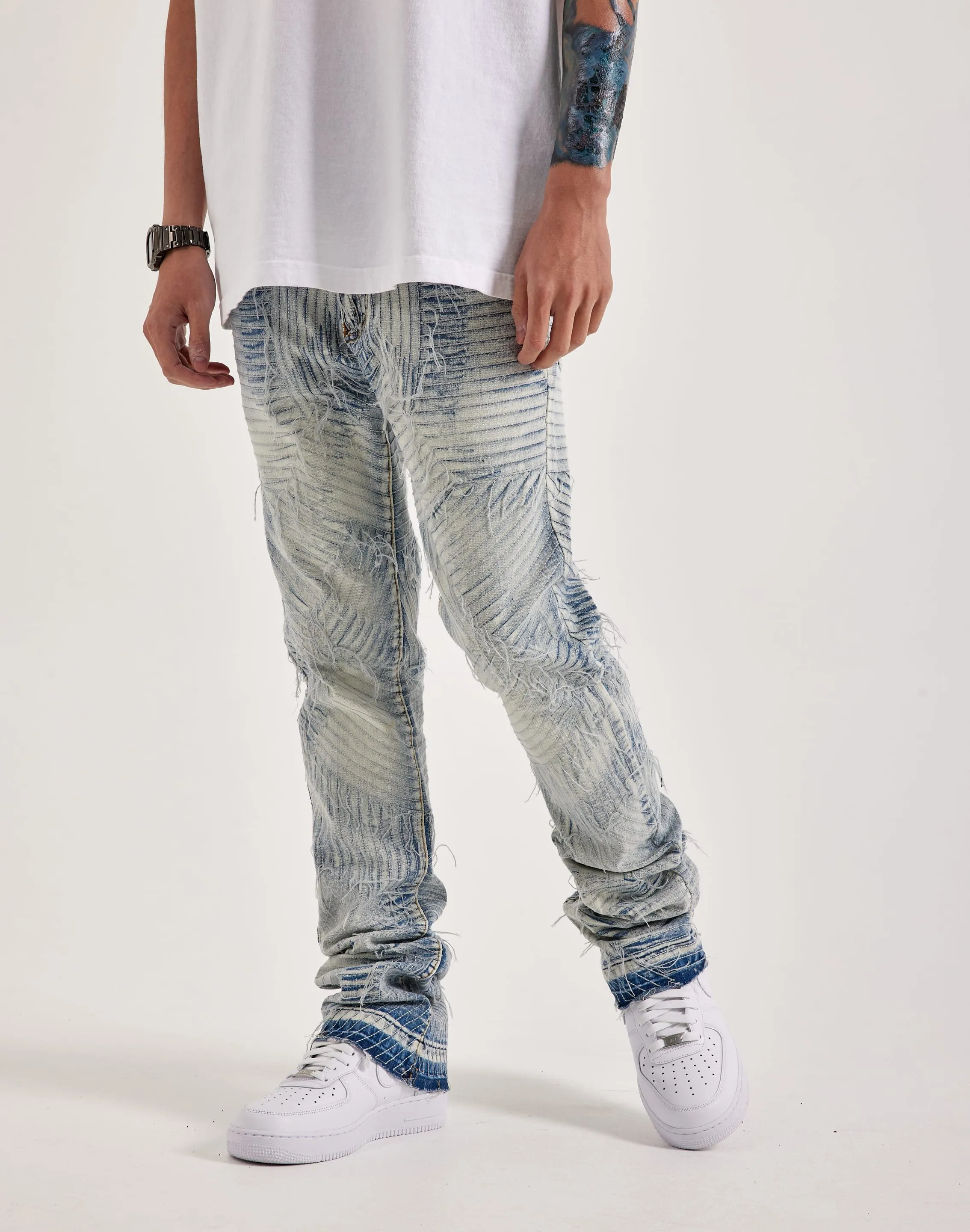 WAIMEA Geometric Frayed Jeans