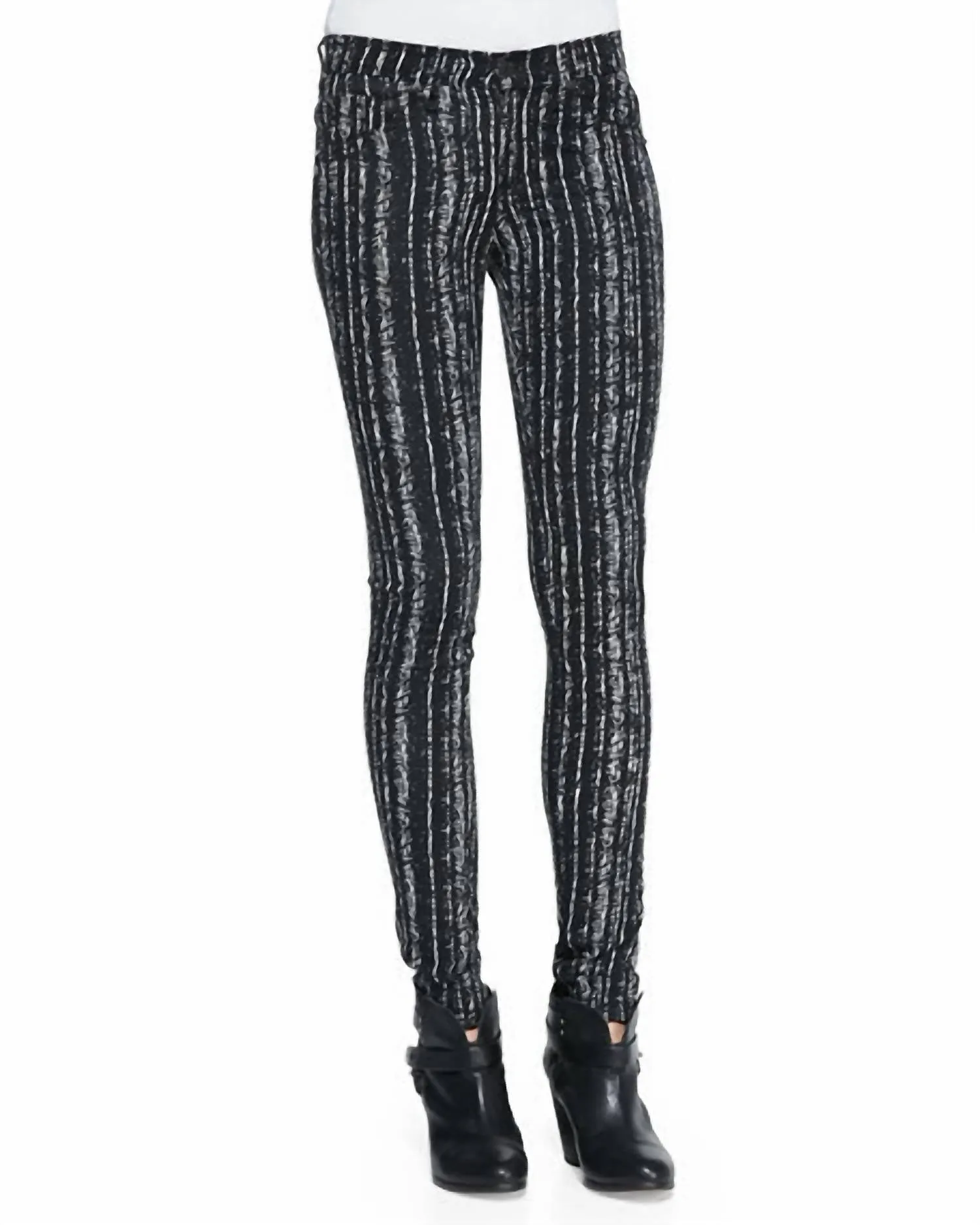 Women Barcode Printed Mid Rise Skinny Jeans Leggings In Black/white