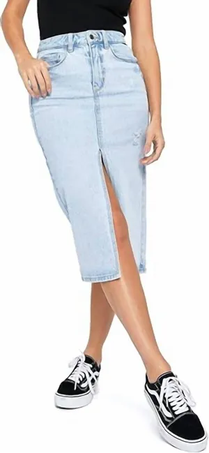 Women's Juniors Front Slit Long Denim Jean Skirt In Light Denim